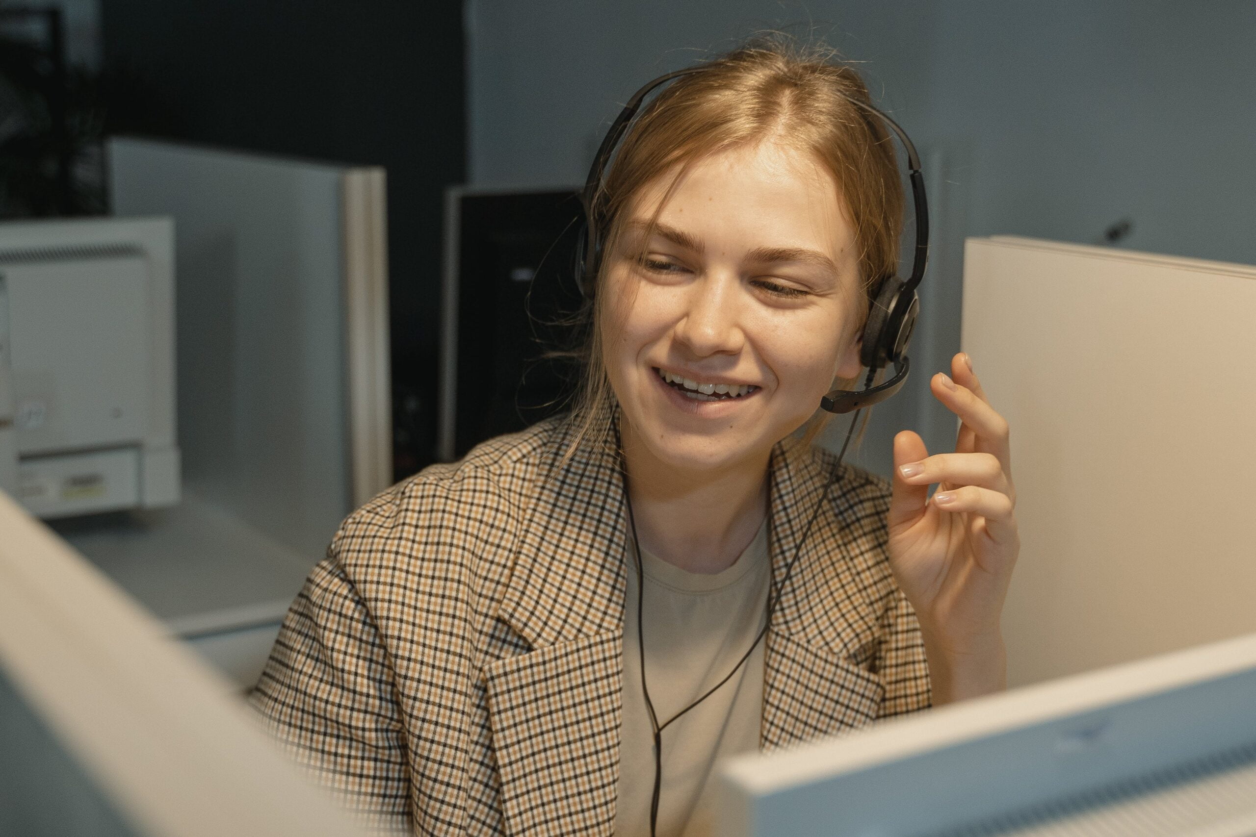 The Art of Cold Calling: Elevate Your Telemarketing for Maximum Lead Generation